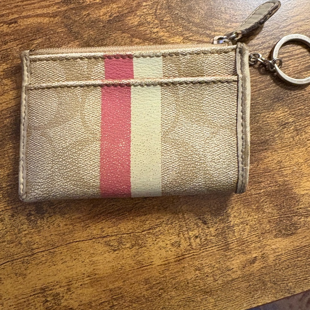 Coach Keychain Wallet 🩷 - Picture 2 of 10